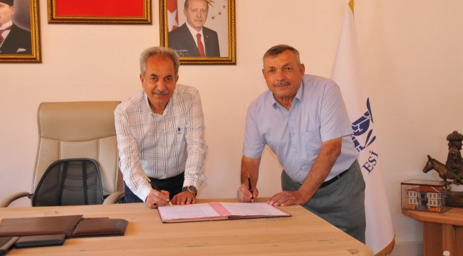 AKŞEHİR BELEDİYESİ'NDEN ŞOFÖRLER ODASINA VİNÇ DESTEĞİ