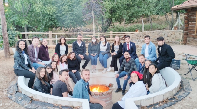 AKŞEHİR AKADEMİSİ VAKFI İLK TURNASINI UÇURDU