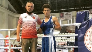 AKŞEHİR'İN MUHAMMET ALİ'Sİ BOKSTA SON 8'DE ELENDİ!