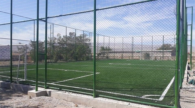 HURSUNLU SENTETİK ÇİM SAHAYA KAVUŞUYOR