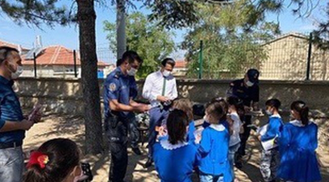 TUZLUKÇU PROTOKOLÜ ÖĞRENCİLERLE KİTAP OKUDU