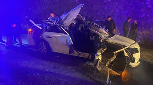 CANKURTARAN YOLUNDA FECİ KAZA ÖLÜ VE YARALILAR VAR