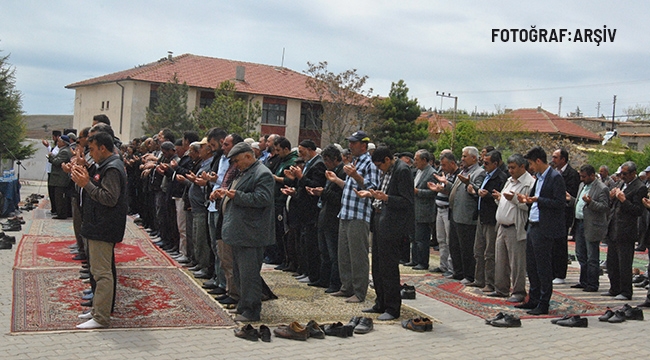 VAKİT DUA VAKTİ