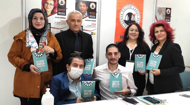 YAZARLARIMIZ KiTAP GÜNLERİNE RENK KATTI