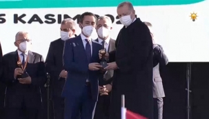 KONYA BÜYÜKŞEHİR'E GENÇLİK ÖDÜLÜ