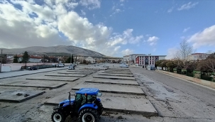 YUNAK PAZARI AYNI YERDE KURULACAK