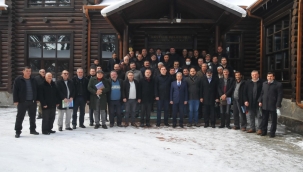 Başkan Akkaya Muhtarlarla Değerlendirme ve İstişare Toplantısı Yaptı