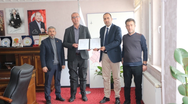 YUNAK BELEDİYESİ EK PROTOKOL İLE DAİMİ ÇALIŞANLARINA YÜZDE 10 ZAM YAPTI