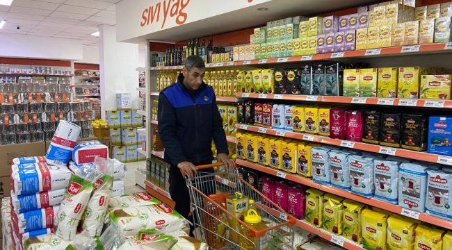 Akşehir Belediyesi Zabıtası Marketlere Göz Açtırmıyor