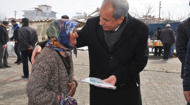 Başkan Akkaya'dan Dünya Kadınlar Günü'nde Kadınlara Hediye