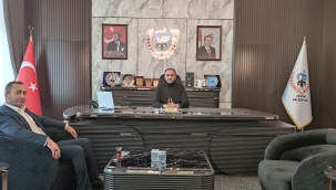 CHP'Lİ YALAVAÇ'DAN BAŞKAN MEŞE'YE ZİYARET