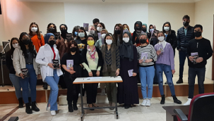 ÖĞRENCİLERE ROMAN HEDİYESİ