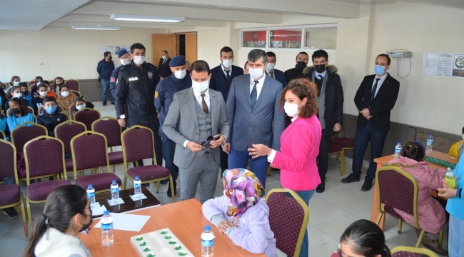 TUZLUKÇU'DA AKIL VE ZEKA OYUNLARI TURNUVASI YAPILDI. 