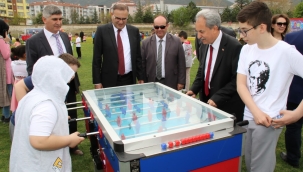 Akşehir Belediyesi'nden Çocuklara Bayram Eğlencesi 