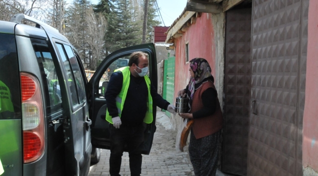Akşehir Belediyesinden 600 İhtiyaç Sahibi Kişiye Her Gün İftar Yemeği