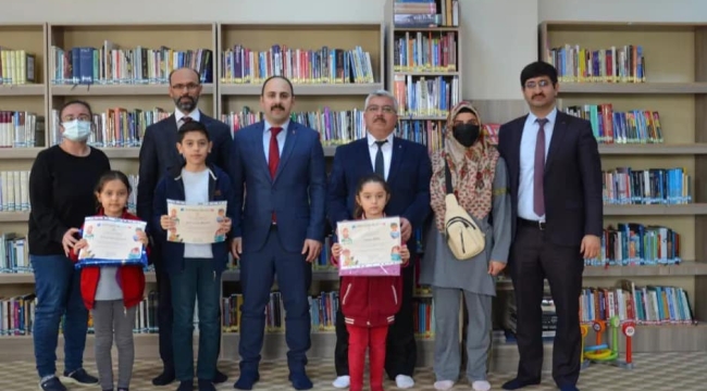 ÇELTİK'DE KİTAP KURTLARI ÖDÜLLENDİRİLDİ.