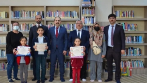 ÇELTİK'DE KİTAP KURTLARI ÖDÜLLENDİRİLDİ.