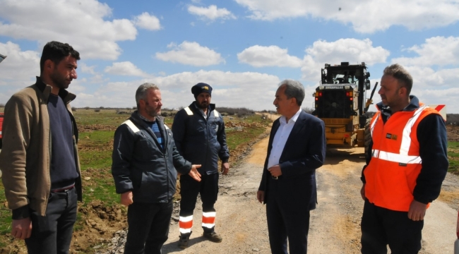 Ilıcak Üçhüyük Mahalleleri Arasındaki Yolda Asfaltlama Çalışmaları Başladı