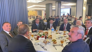 MHP'Lİ BAŞKANLAR KONYALILAR İFTARINDA 