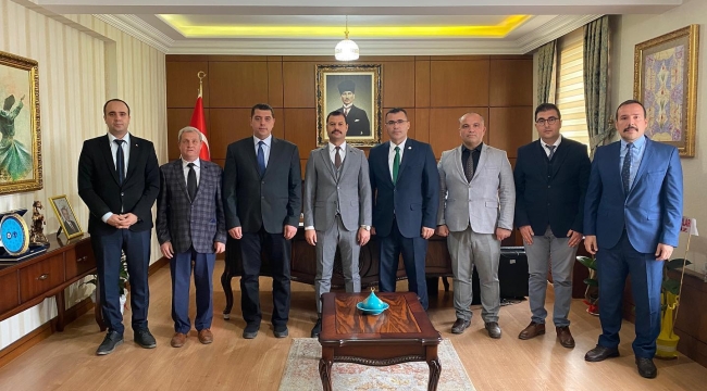 TUZLUKÇU'DA BAŞARILI PERSONELE ÖDÜL