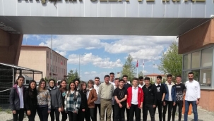 ADALET ALANI ÖĞRENCİLERİ CEZAEVİNDE 