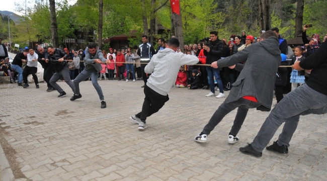 Akşehir Belediyesi Geleneksel Hıdrellez Etkinliği Yoğun İlgi Gördü 