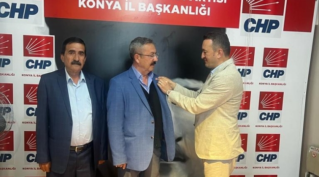 HACI ERGÜN,CHP'DEN YUNAK BELEDİYE BAŞKAN ADAYI OLDUĞUNU AÇIKLADI 