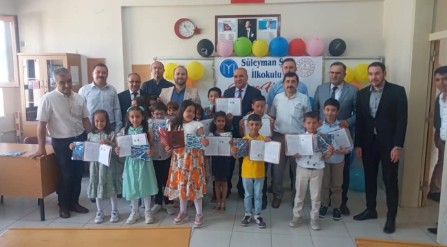 AKŞEHİR'DE KARNE HEYECANI 