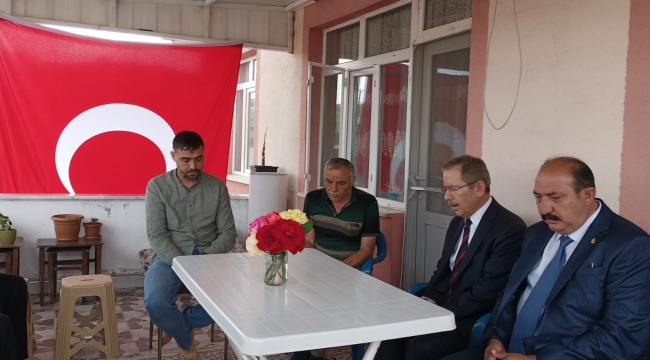    CHP'Lİ ŞENER,ILGINDA ESNAF VE STK'LARLA BULUŞTU        