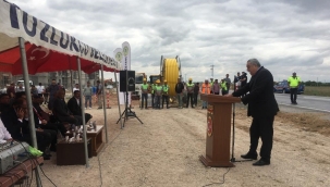 TUZLUKÇU'DA DOĞALGAZ ALTYAPI ÇALIŞMALARININ AÇILIŞI YAPILDI