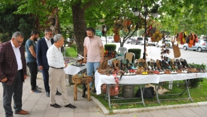 6 GÜNLÜK PERFORMANS SERGİSİ'NİN AÇILIŞI GERÇEKLEŞTİRDİ 