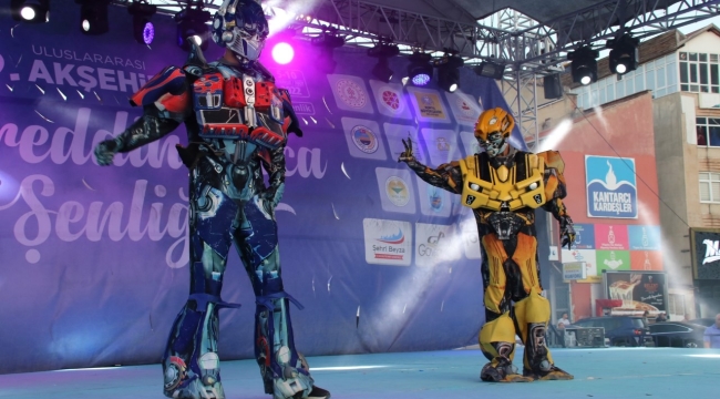 Akşehirli Çocuklar Robotlar ve Altan Şov İle Eğlendi 