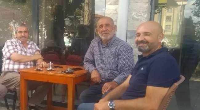 DOSTLAR ÇAY SOHBETİNDE 