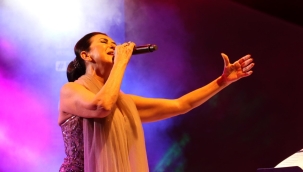 Melihat Gülses'le Nostalji Gecesi 