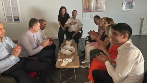 MUSTAFA ALPASLAN'A DOĞUM GÜNÜ SÜPRİZİ 