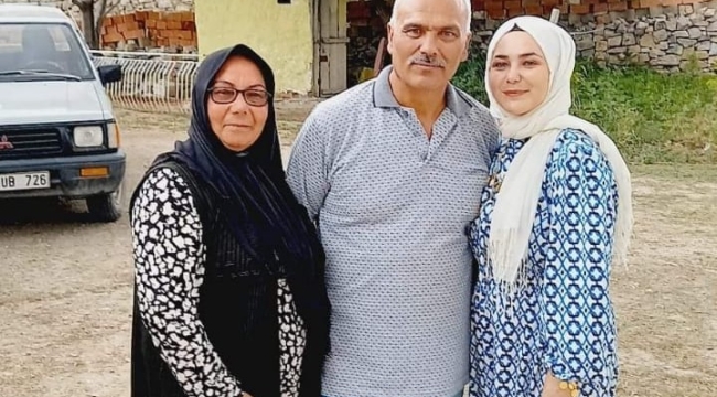 YENİOĞLU AİLESİ BİRARADA 