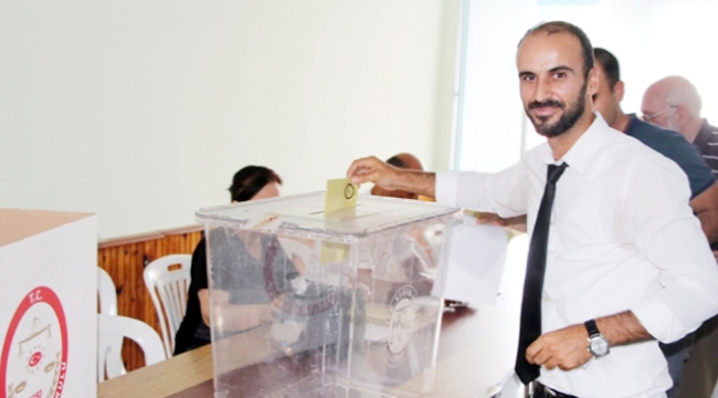 SAADET PARTİSİ AKŞEHİR'DE BAŞKAN KARAKAŞ GÜVEN TAZELEDİ