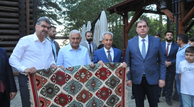 AK Parti Genel Başkanvekili Yıldırım: "Yeni Yüzyılın Türkiye Yüzyılı Olması İçin Çalışacağız' 