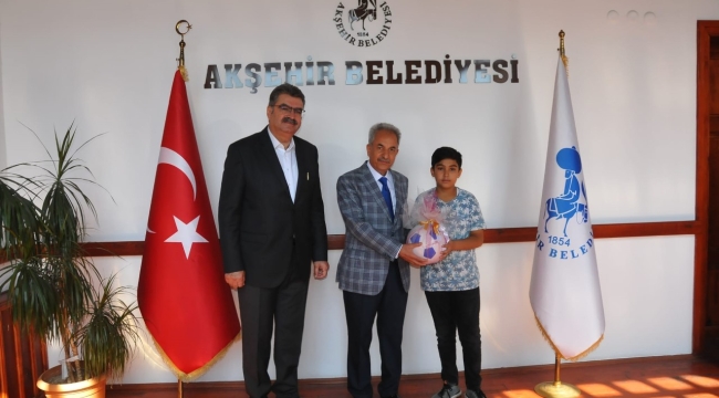 Atma Tıkla Projesi'nde Ödüller Milletvekili Erdem ve Başkan Akkaya'dan 