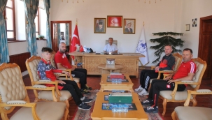 Avrupa Şampiyonu Ergün'den Başkan Akkaya'ya Teşekkür Ziyareti 