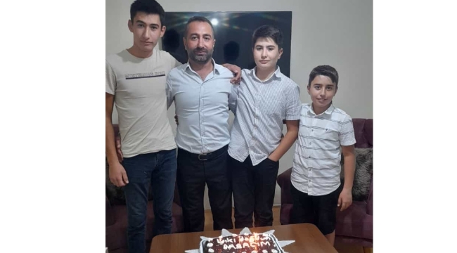 BAŞKAN YALAVAÇ'A DOĞUM GÜNÜ SÜPRİZİ 