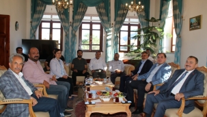 Eski Bakan Veysel Eroğlu'ndan Akşehir Belediyesi'ne Ziyaret 