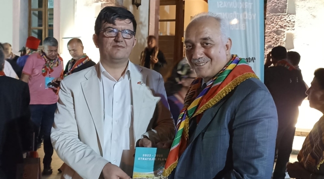  ŞAHİN VE TATLIOĞLU DOSTLUĞU