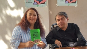 SEVİL KÖSE İMZA GÜNÜNDE 