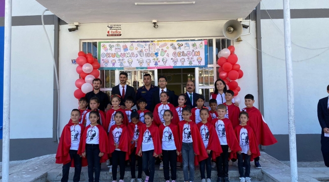 Yunak'ta İlköğretim Haftası Kutlandı 