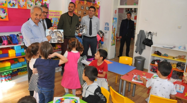 Başkan Akkaya Dünya Çocuklar Günü'nde Çocuklarla Buluştu 