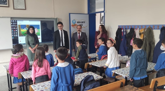 Kaymakam Karahan'dan Okul Ziyaretleri 