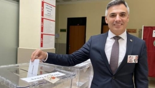 KONYA BAROSUNUN YENİ BAŞKANI AV.OKTAY UNKUR OLDU 