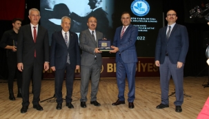 BAŞKAN AKKAYA'DAN ÖĞRETMENLERE HEDİYE 