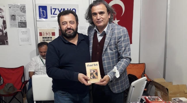 BÜLENT KESKİN İZMİR KİTAP FUARINDA 